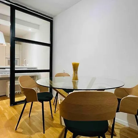 Dita Apartment Split